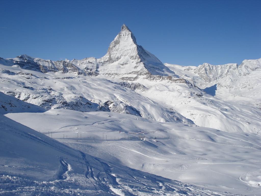 Ascot-Zermatt Apartment ภายนอก รูปภาพ